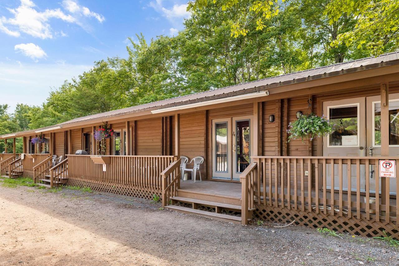 Ingonish Chalets Ngoại thất bức ảnh